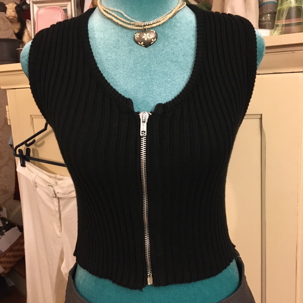 Vintage 80’s Black Thick Ribbed CropTank Summer Sweater Front Zipper M Made 🇺🇸